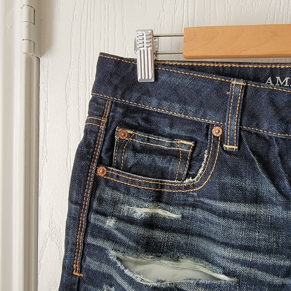 American Eagle Slouchy Bermuda Shorts - Picture 3 of 9